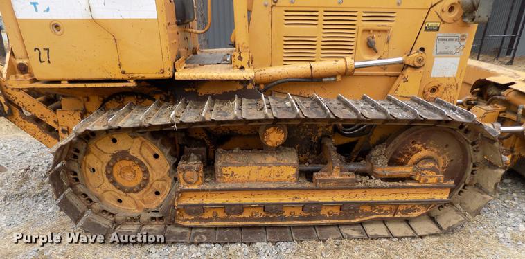 image for item DF2111 1987 Dresser TD8E dozer