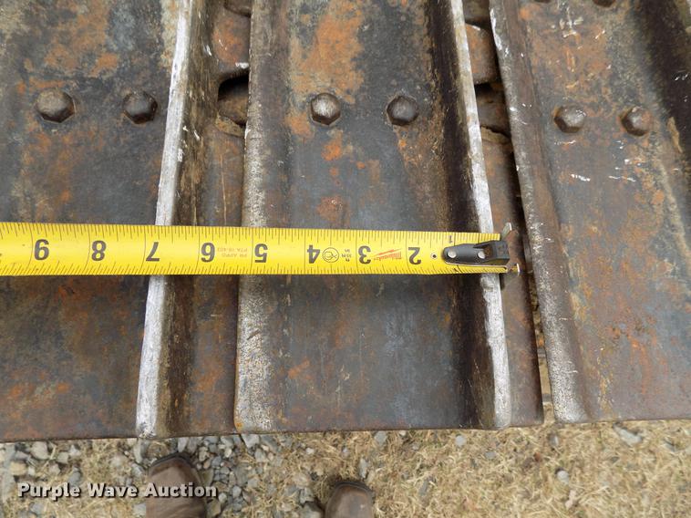 image for item DF2111 1987 Dresser TD8E dozer