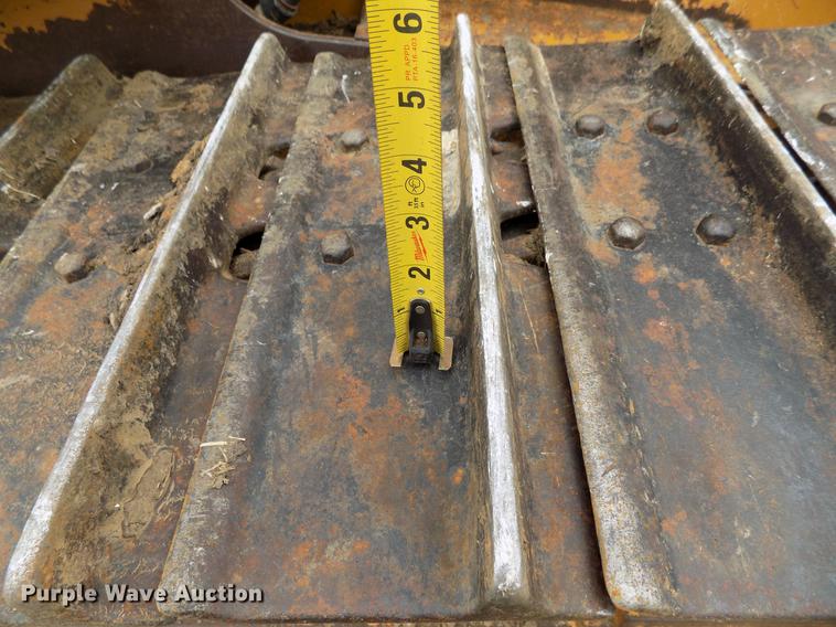 image for item DF2111 1987 Dresser TD8E dozer