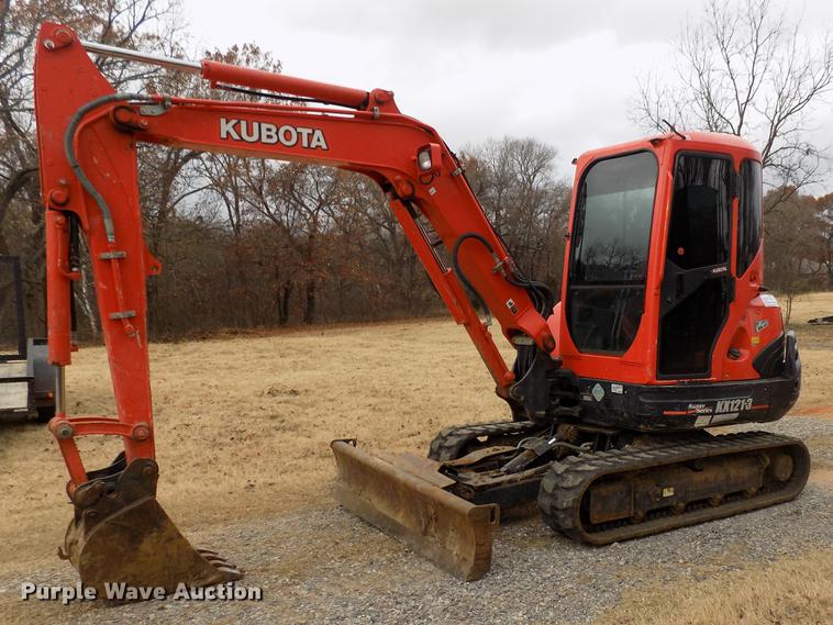 image for item DF2112 Kubota KX121-3 mini excavator