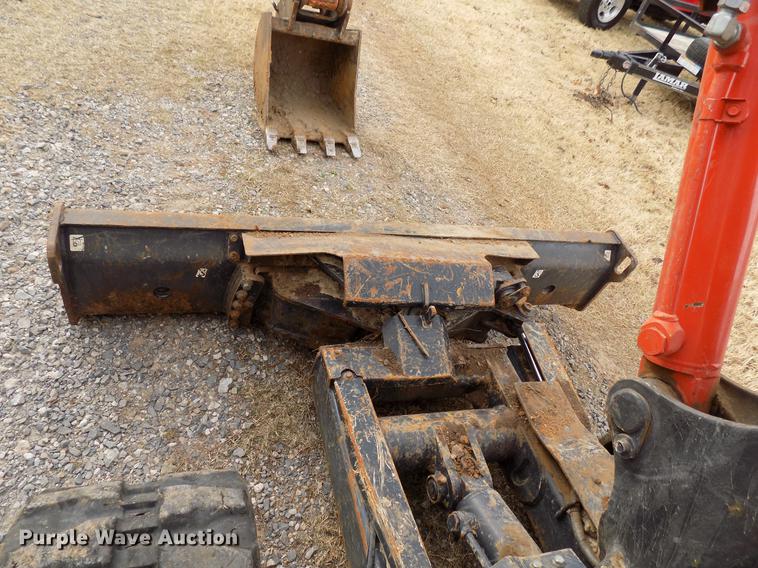 image for item DF2112 Kubota KX121-3 mini excavator