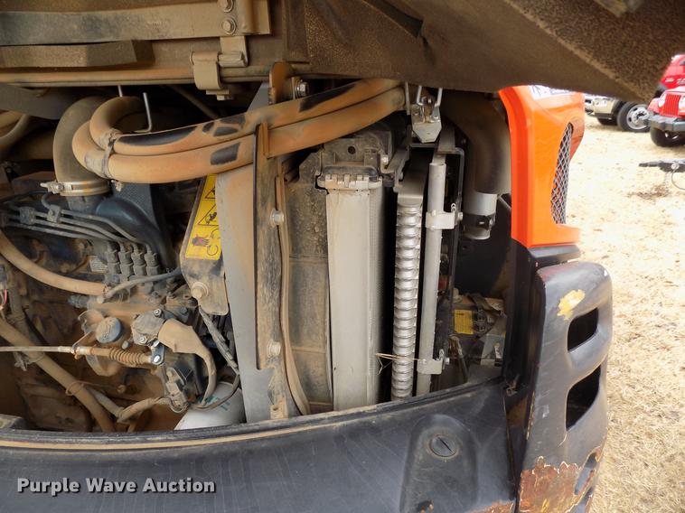 image for item DF2112 Kubota KX121-3 mini excavator