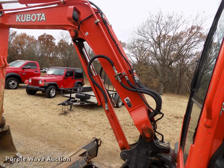 image for item DF2112 Kubota KX121-3 mini excavator