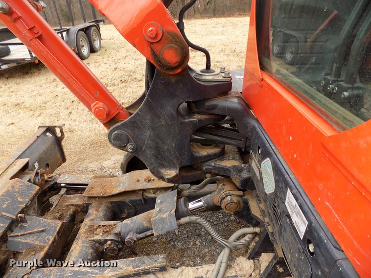 image for item DF2112 Kubota KX121-3 mini excavator