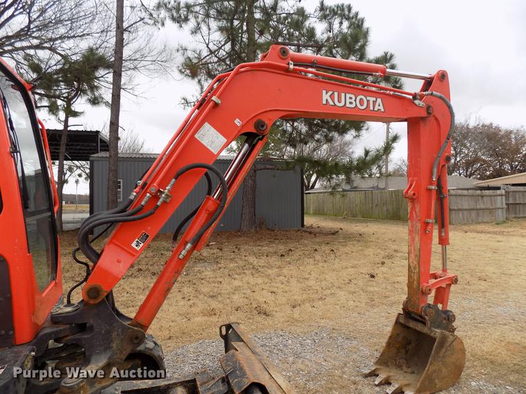 image for item DF2112 Kubota KX121-3 mini excavator