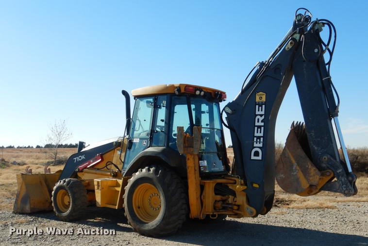 image for item DF2126 2012 John Deere 710K backhoe