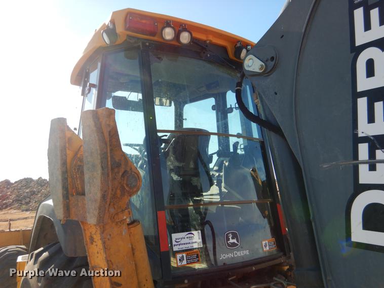 image for item DF2126 2012 John Deere 710K backhoe