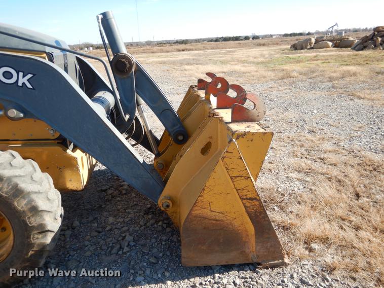 image for item DF2126 2012 John Deere 710K backhoe