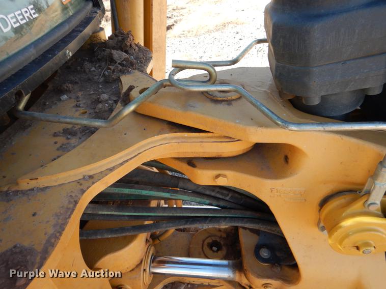 image for item DF2126 2012 John Deere 710K backhoe
