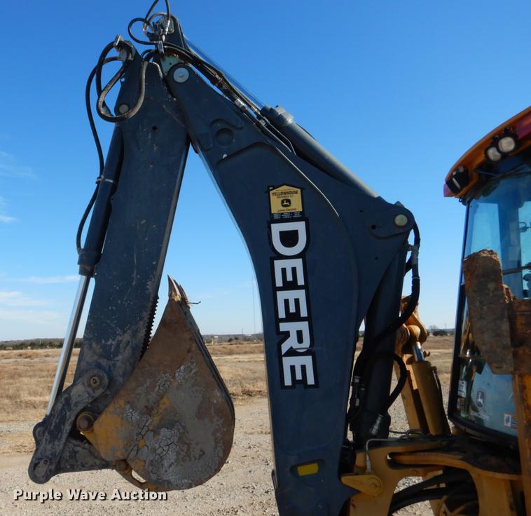 image for item DF2126 2012 John Deere 710K backhoe