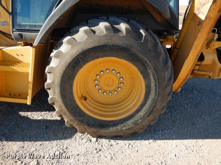 image for item DF2126 2012 John Deere 710K backhoe