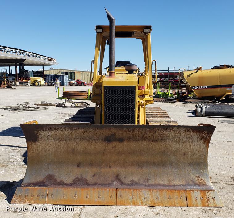 image for item DF2481 1997 Caterpillar D5C dozer