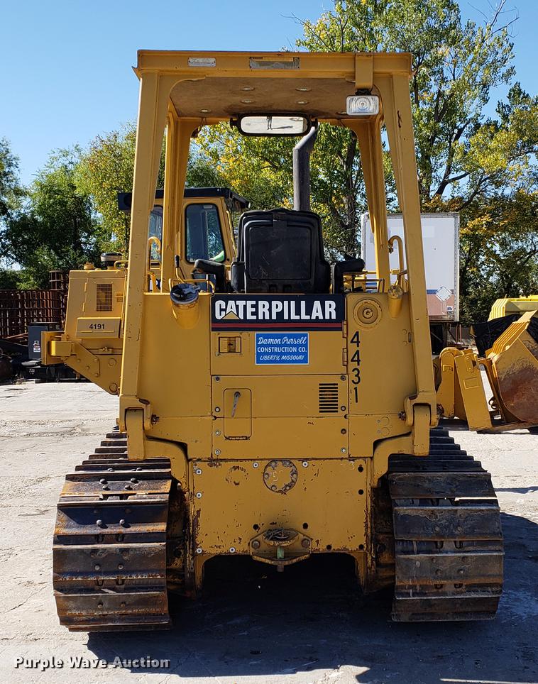 image for item DF2481 1997 Caterpillar D5C dozer