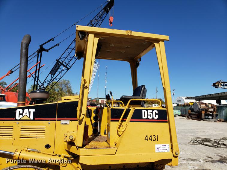 image for item DF2481 1997 Caterpillar D5C dozer