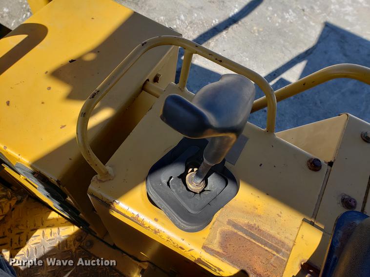 image for item DF2481 1997 Caterpillar D5C dozer