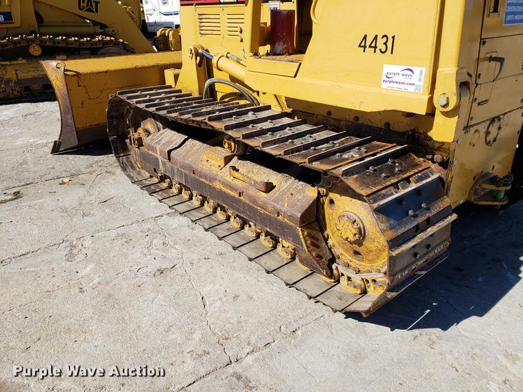 image for item DF2481 1997 Caterpillar D5C dozer