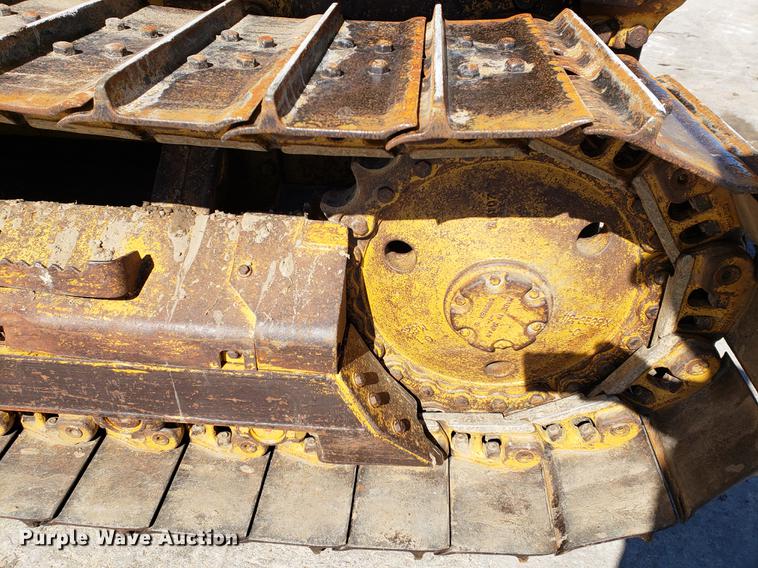 image for item DF2481 1997 Caterpillar D5C dozer