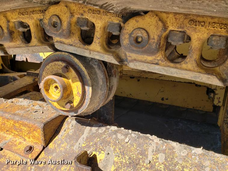 image for item DF2481 1997 Caterpillar D5C dozer