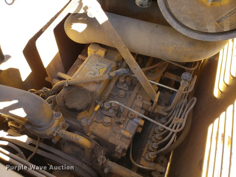 image for item DF2481 1997 Caterpillar D5C dozer