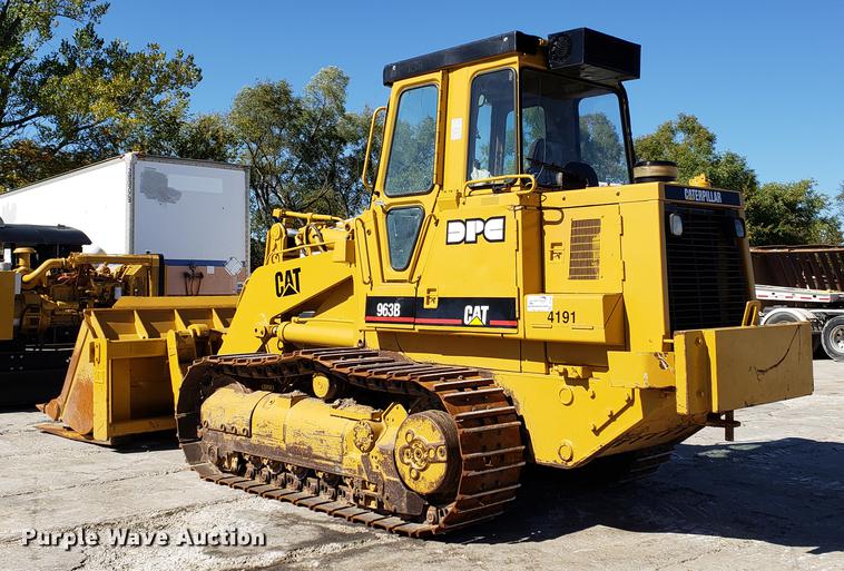 image for item DF2482 1995 Caterpillar 963B track loader