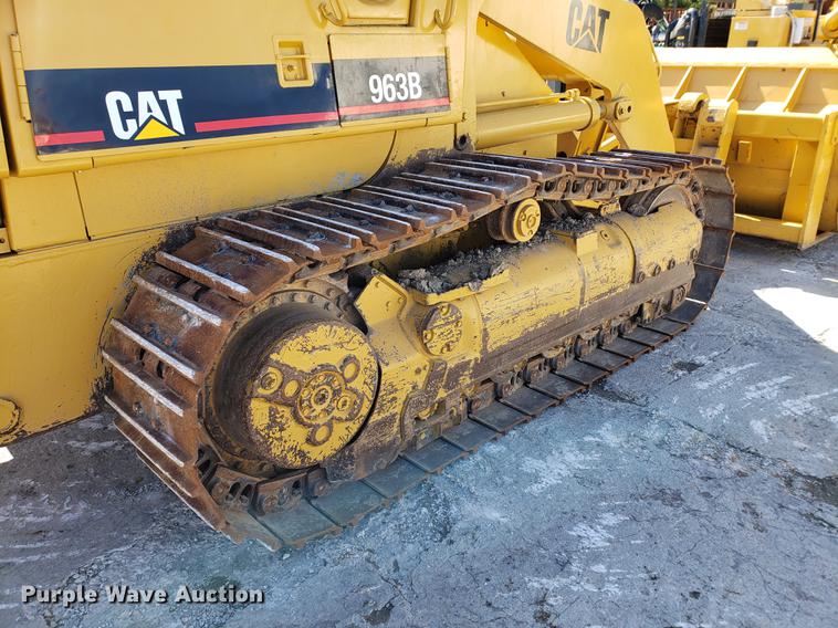 image for item DF2482 1995 Caterpillar 963B track loader