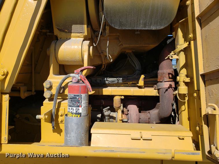 image for item DF2482 1995 Caterpillar 963B track loader