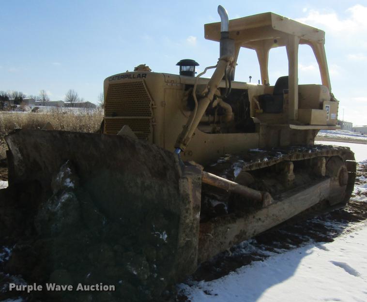 image for item DF3897 1975 Caterpillar D8K dozer
