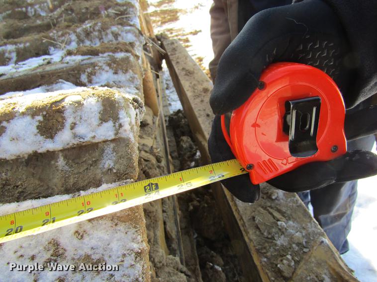 image for item DF3897 1975 Caterpillar D8K dozer