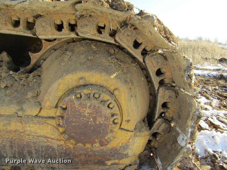 image for item DF3897 1975 Caterpillar D8K dozer