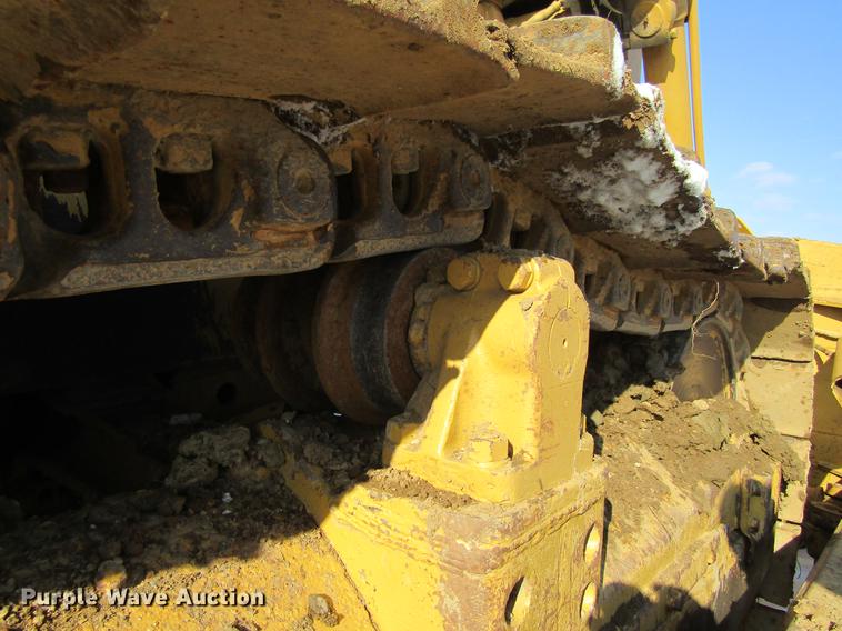 image for item DF3897 1975 Caterpillar D8K dozer