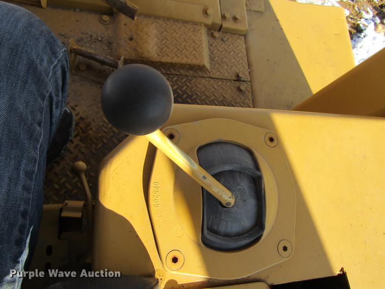 image for item DF3897 1975 Caterpillar D8K dozer