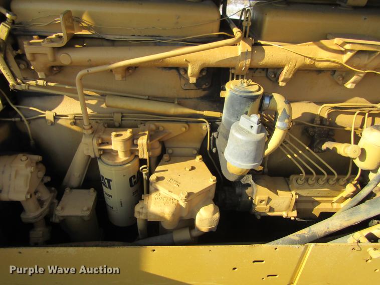 image for item DF3897 1975 Caterpillar D8K dozer