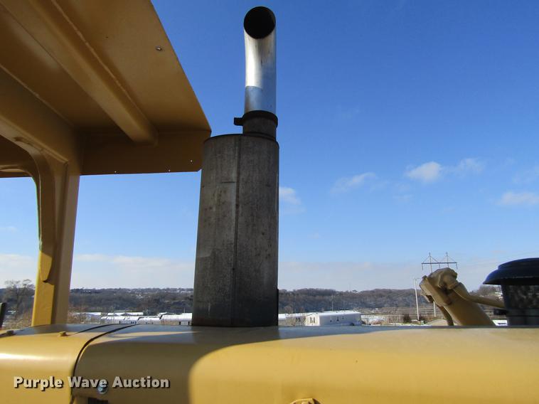 image for item DF3897 1975 Caterpillar D8K dozer