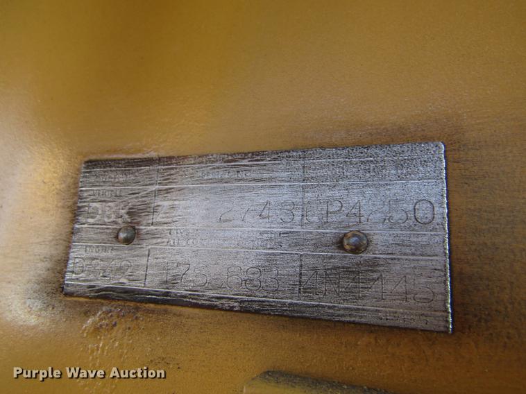 image for item DF3897 1975 Caterpillar D8K dozer