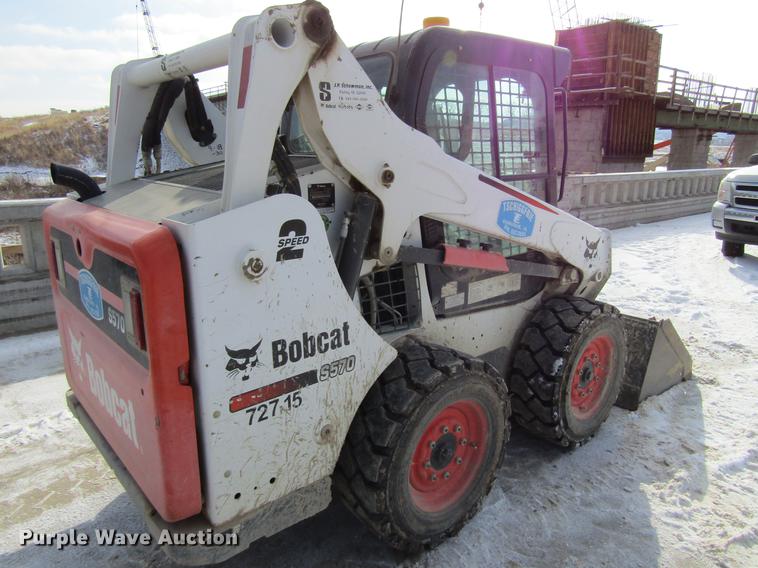 image for item DF3898 2015 Bobcat S570 skid steer
