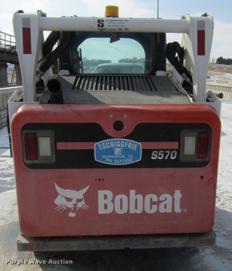 image for item DF3898 2015 Bobcat S570 skid steer