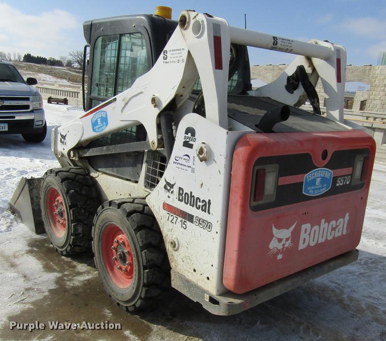 image for item DF3898 2015 Bobcat S570 skid steer