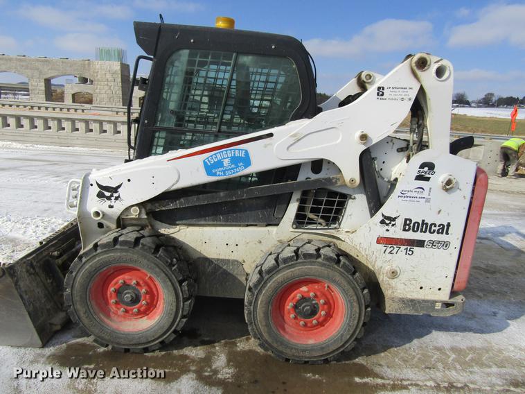 image for item DF3898 2015 Bobcat S570 skid steer