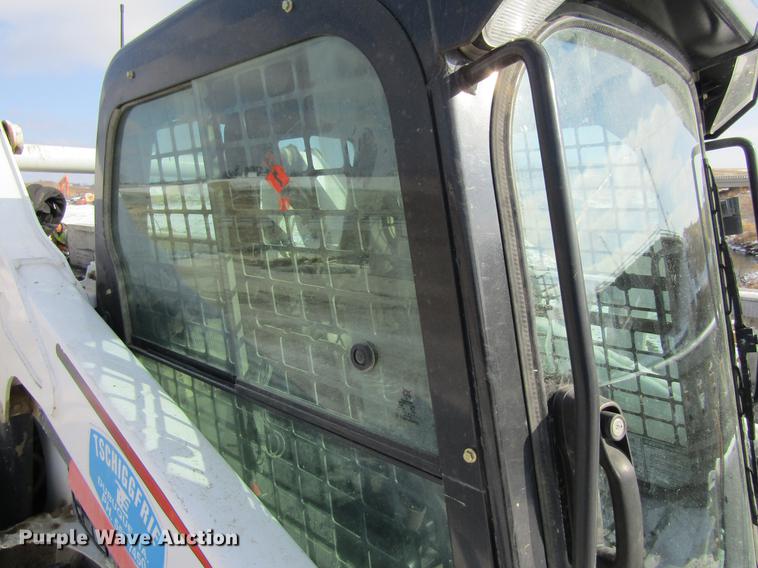image for item DF3898 2015 Bobcat S570 skid steer