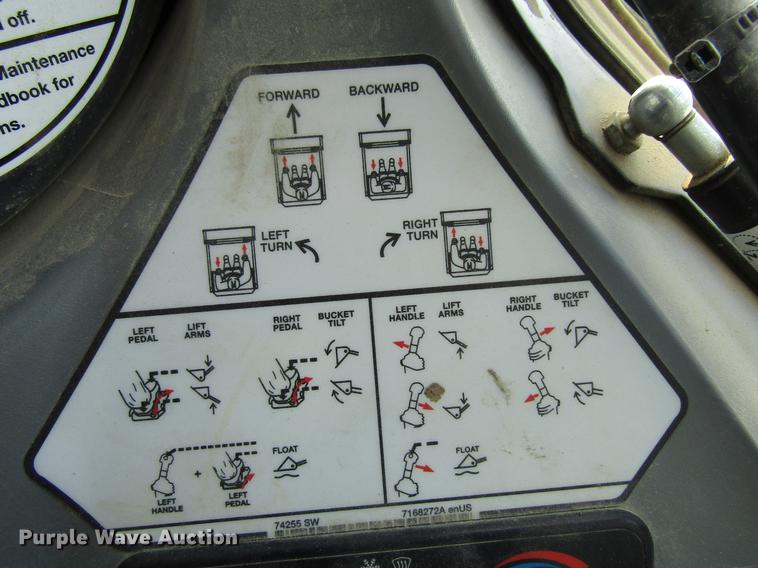 image for item DF3898 2015 Bobcat S570 skid steer