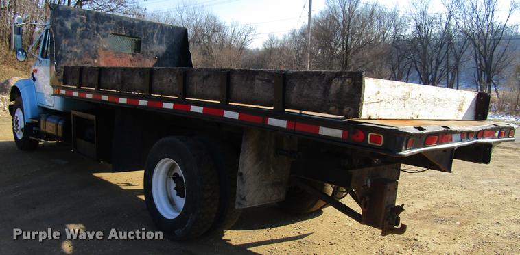 image for item DF3899 1990 International 4900 dump truck