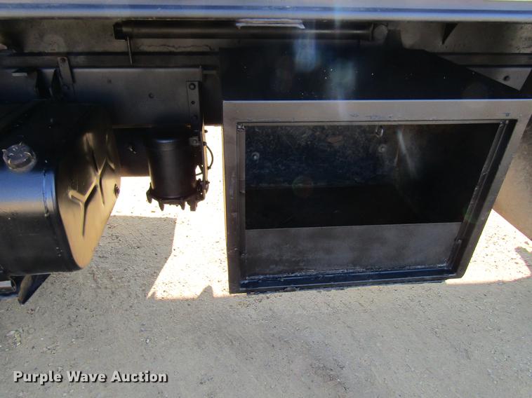 image for item DF3899 1990 International 4900 dump truck