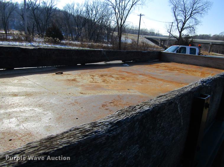 image for item DF3899 1990 International 4900 dump truck