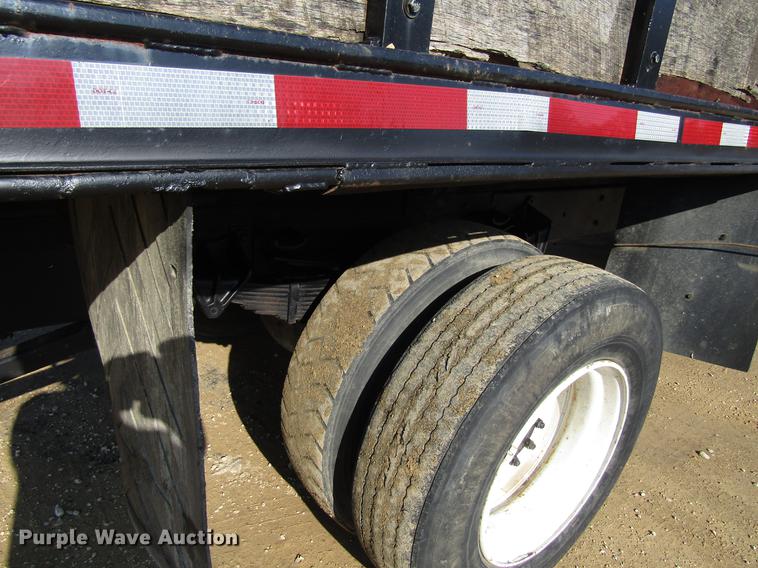 image for item DF3899 1990 International 4900 dump truck