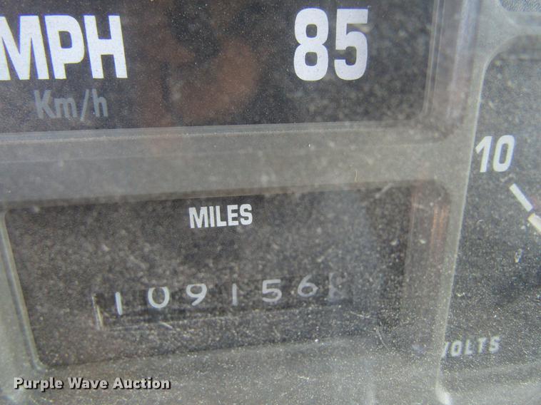 image for item DF3899 1990 International 4900 dump truck