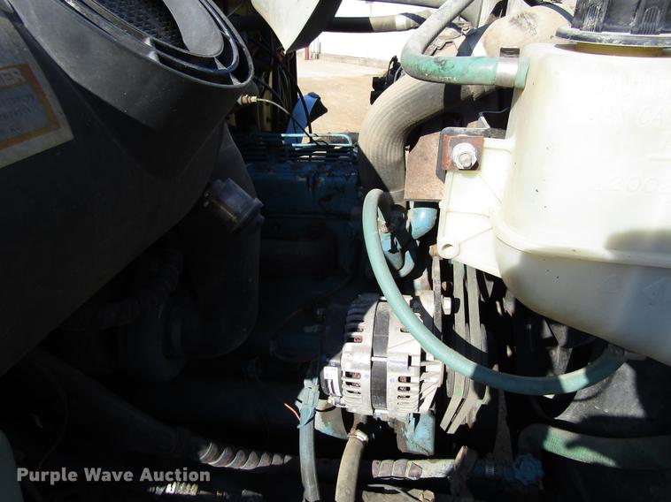 image for item DF3899 1990 International 4900 dump truck