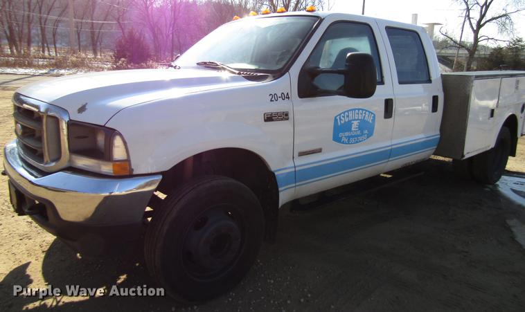 image for item DF3902 2004 Ford F550 Super Duty Crew Cab utility truck