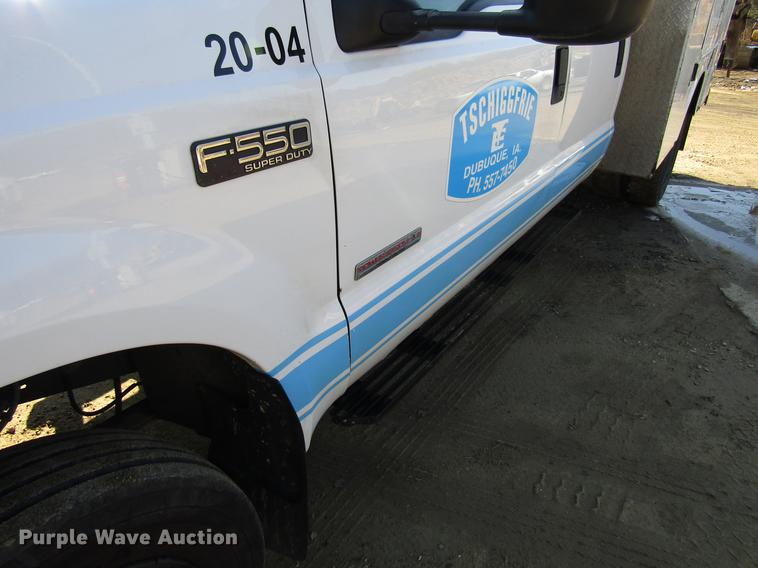 image for item DF3902 2004 Ford F550 Super Duty Crew Cab utility truck