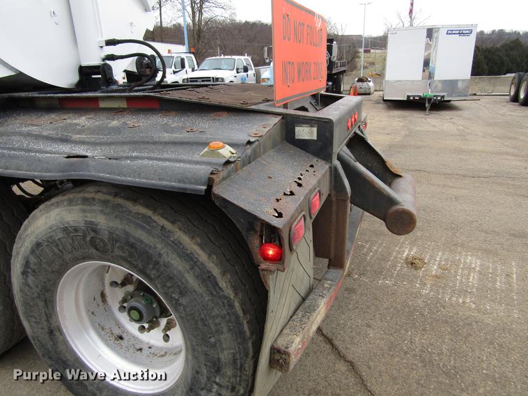 image for item DF3904 1999 Smithco side dump trailer