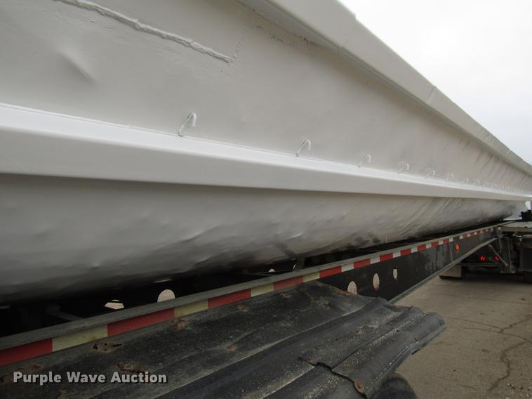 image for item DF3904 1999 Smithco side dump trailer